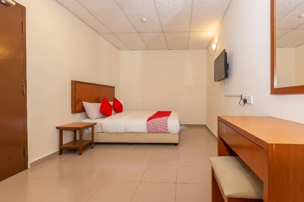 Oyo 90893 Hotel 68 Kampung Lapan Malacca