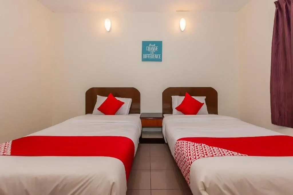 Oyo 90893 Hotel 68 Kampung Lapan Malacca 2*,