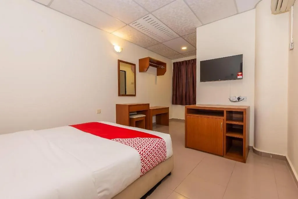 Oyo 90893 Hotel 68 Kampung Lapan Malacca