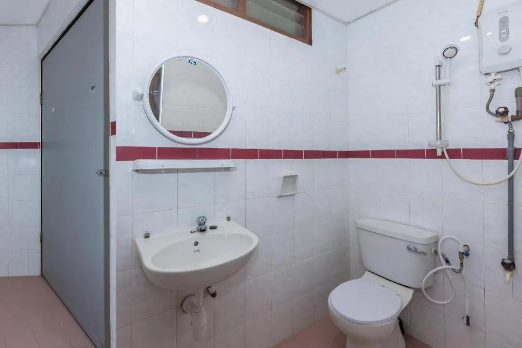 Oyo 90893 Hotel 68 Kampung Lapan Malacca