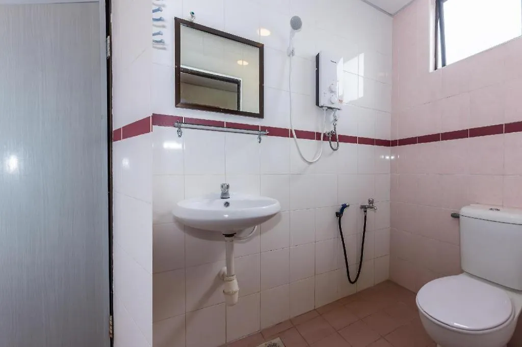 Oyo 90893 Hotel 68 Kampung Lapan Malacca