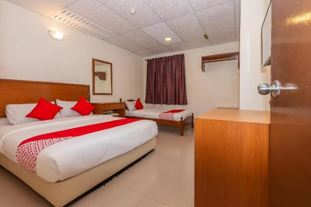 Oyo 90893 Hotel 68 Kampung Lapan Malacca