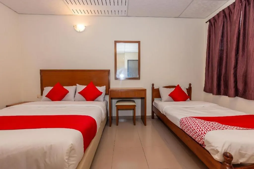 Oyo 90893 Hotel 68 Kampung Lapan Malacca