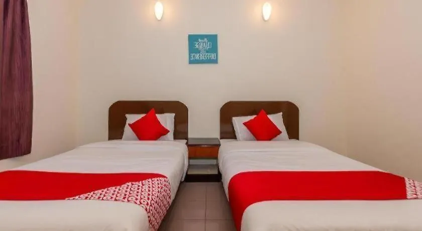 Oyo 90893 Hotel 68 Kampung Lapan Malacca
